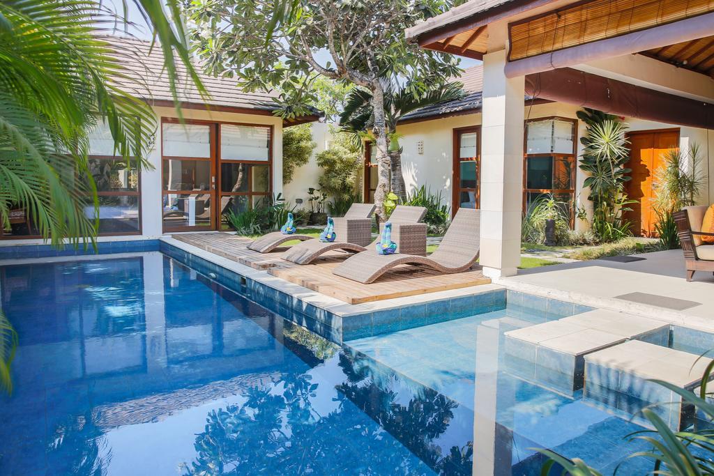 Samana Villas Легиан Экстерьер фото